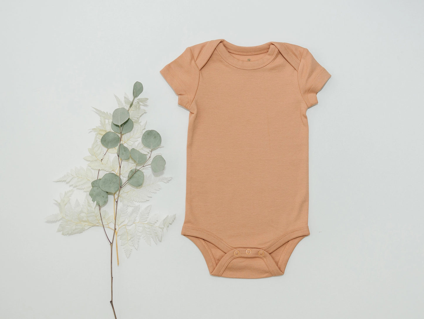 Cotton Short Sleeve Baby Bodysuits – Soft, Safe, and Eco-Friendly