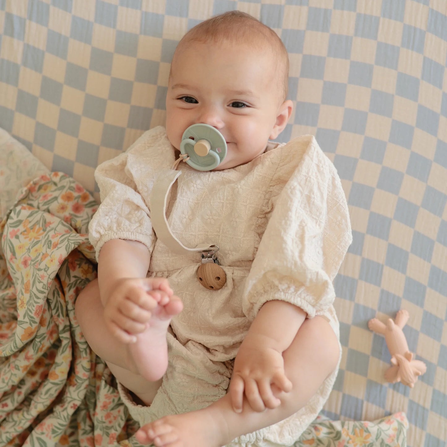 FRIGG Silicone Pacifier 4-Pack - 6-18 Months