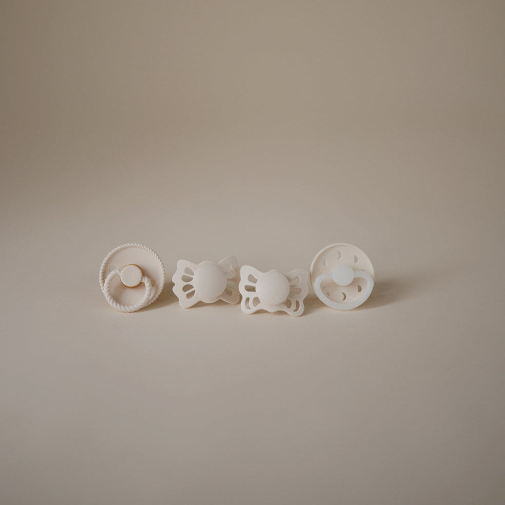 FRIGG Baby's First Pacifier Moonlight Sailing (Cream) 4-Pack